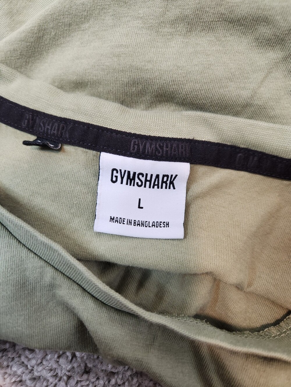 Gymshark Crest T-Shirt Size Large - Picture 3 of 7